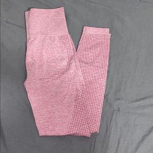 Seamless Leggings. Similar to NVGTN